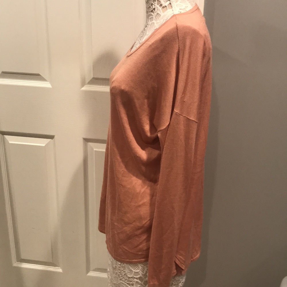 H&M basic long sleeve blouse - Picture 3 of 6